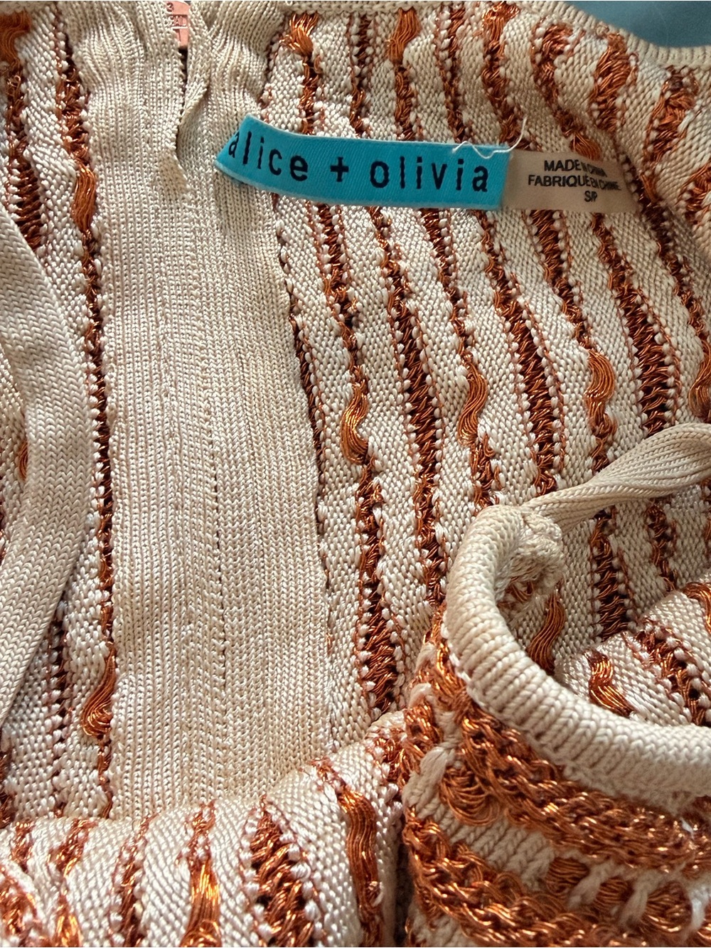 RARE - Alex + Olivia Champagne & Copper Knit Dress- S/P - Picture 5 of 5